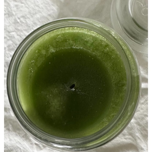 Yankee Candle Meadow Showers Medium Jar Candle W/Lid 95% left - Picture 3 of 3